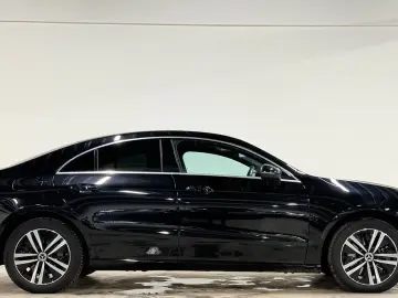 MERCEDES-BENZ CLA 250 e DCT