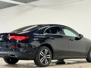 MERCEDES-BENZ CLA 250 e DCT