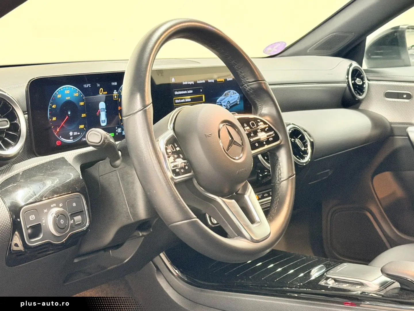 MERCEDES-BENZ CLA 250 e DCT