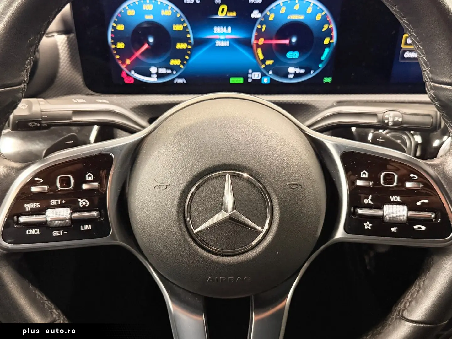 MERCEDES-BENZ CLA 250 e DCT