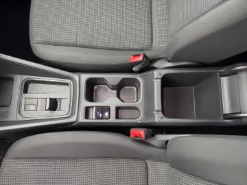 VW Caddy Maxi 2.0TDI DSG  NAVI PDC Climatronic APP