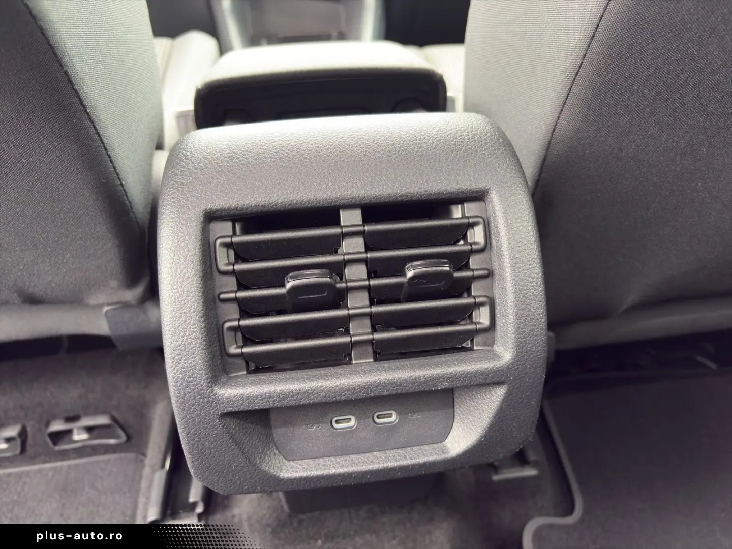 VW Caddy Maxi 2.0TDI DSG  NAVI PDC Climatronic APP