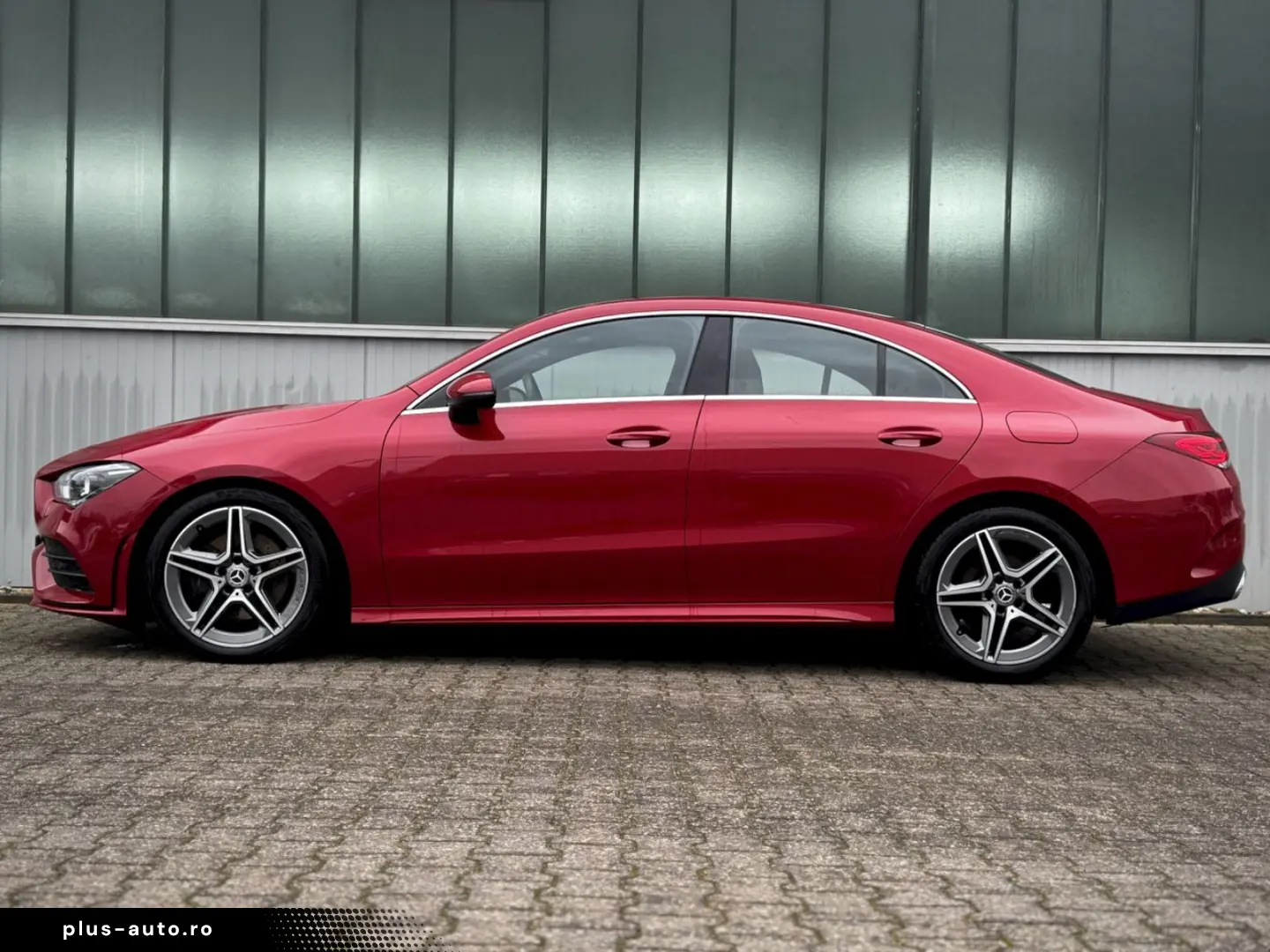 MERCEDES-BENZ CLA 200 7G-DCT AMG-Line  AHK LED CAM NAVI