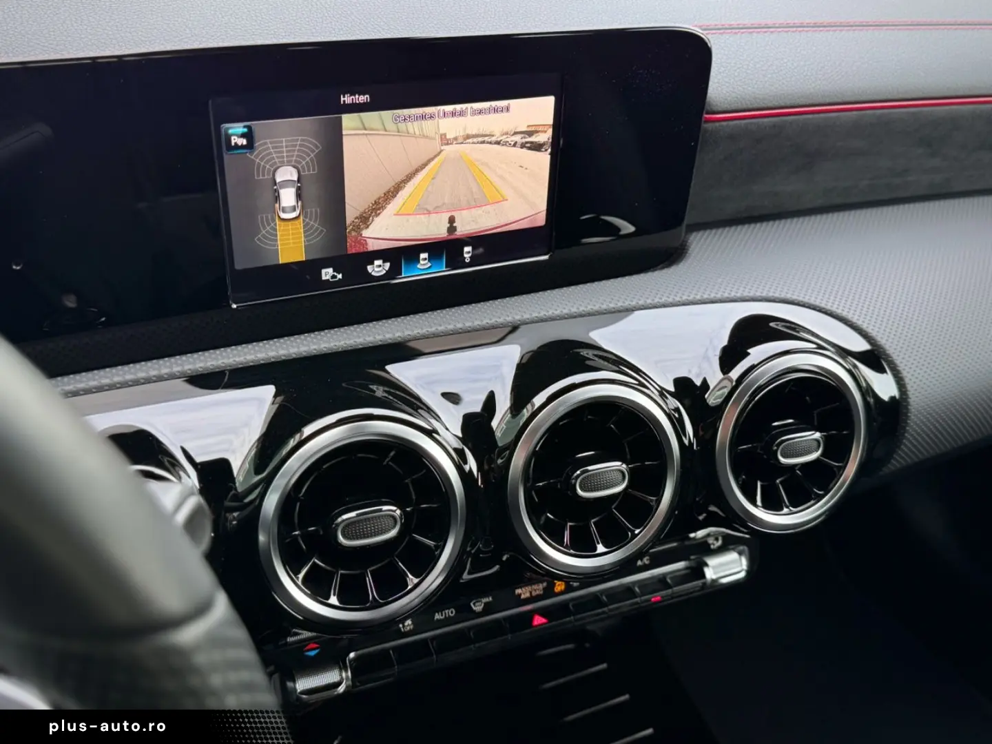 MERCEDES-BENZ CLA 200 7G-DCT AMG-Line  AHK LED CAM NAVI