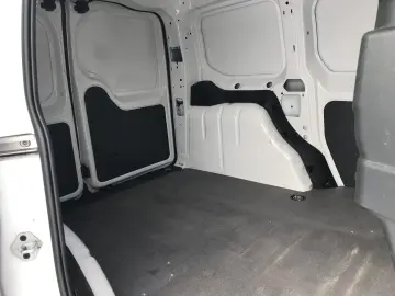 VOLKSWAGEN CADDY COMFORTLINE