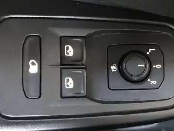 VOLKSWAGEN CADDY COMFORTLINE