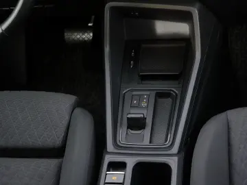 VW Caddy Maxi Life 2.0TDI RFK Klima LED GRA 7Sitze