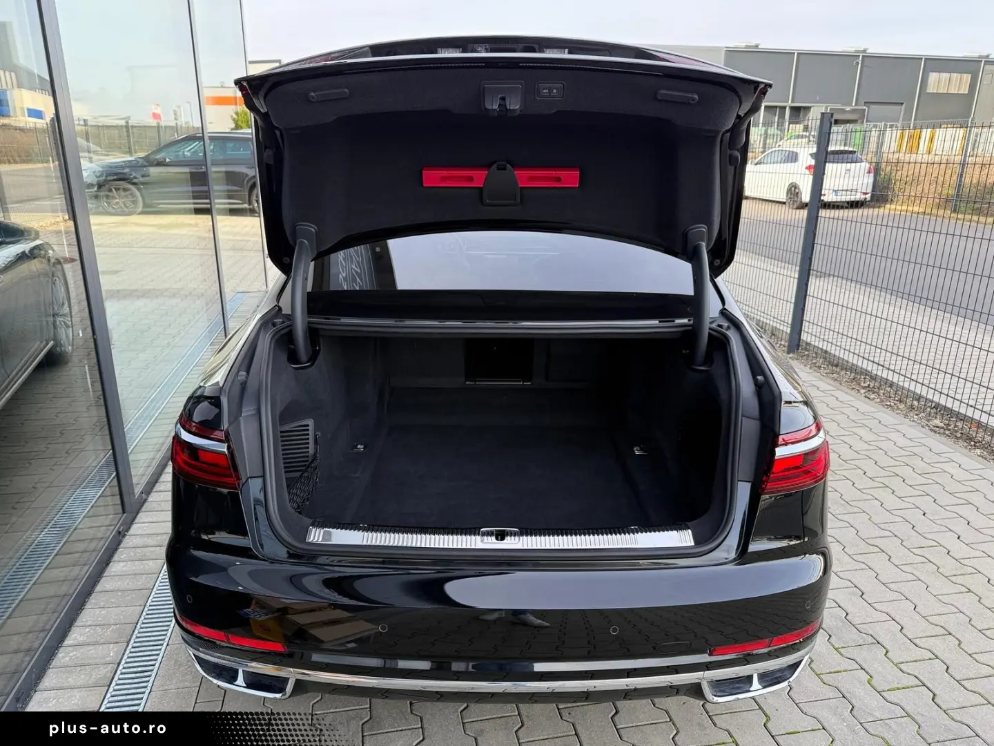 AUDI A8 50 TDI quattro PANO MATRIX STDHZG B&O HUD