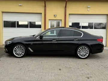 BMW Seria 5 520d xDrive Aut. Luxury Line
