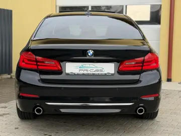 BMW Seria 5 520d xDrive Aut. Luxury Line