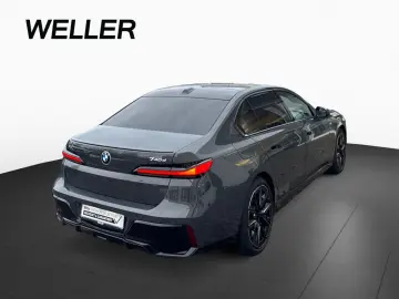 BMW 740d M-Sport-Pro Fond-Enter Executive-Lounge B&W