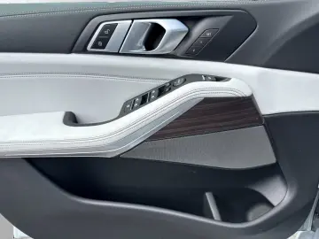 BMW X5xDrive30d M Sport Pro AHK Harman Kardon