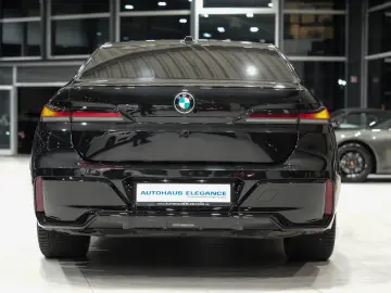 BMW 740 d xD M Sport B W-DIAMOND SKY-LOUNGE FOND-ENT