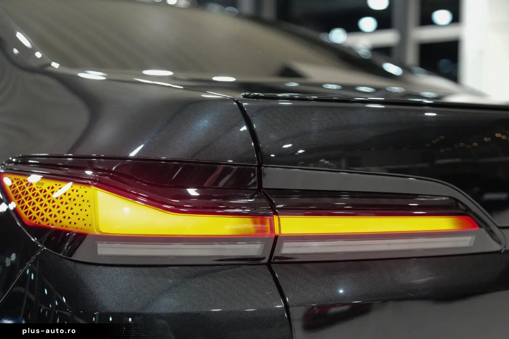 BMW 740 d xD M Sport B W-DIAMOND SKY-LOUNGE FOND-ENT