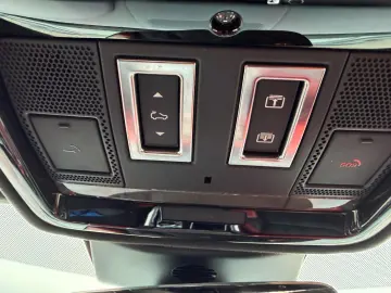 LAND ROVER Range Rover Sport P400e AUTOBIOGRAPHY Soft close
