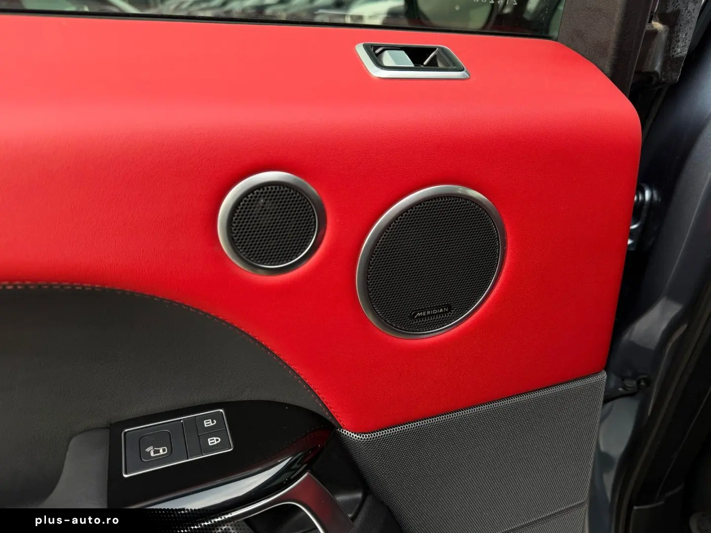 LAND ROVER Range Rover Sport P400e AUTOBIOGRAPHY Soft close