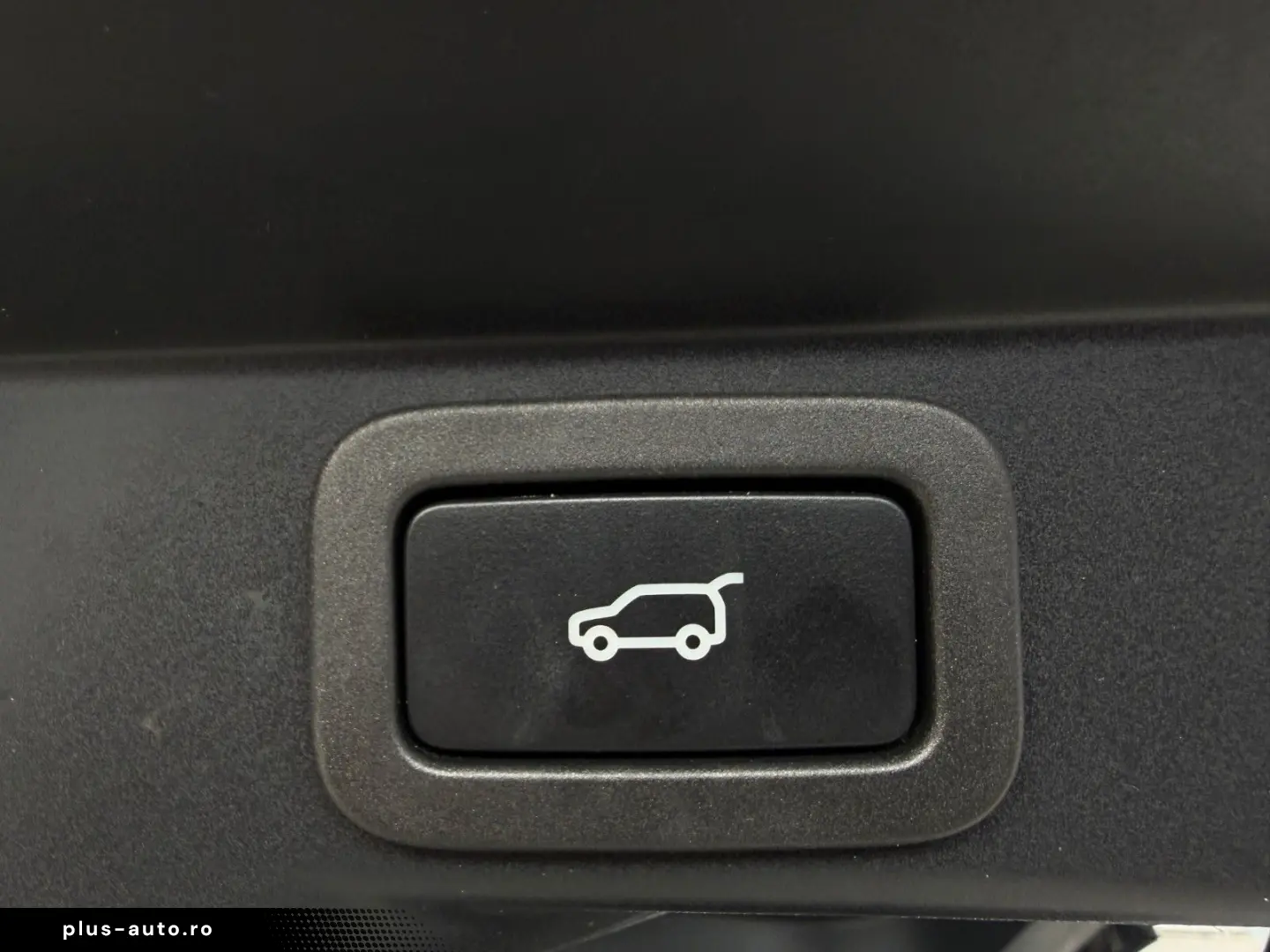 LAND ROVER Range Rover Sport P400e AUTOBIOGRAPHY Soft close