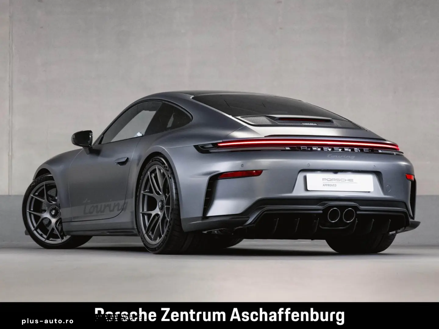 PORSCHE 911 GT3 mit Touring Paket Leichtbau Lift Chrono