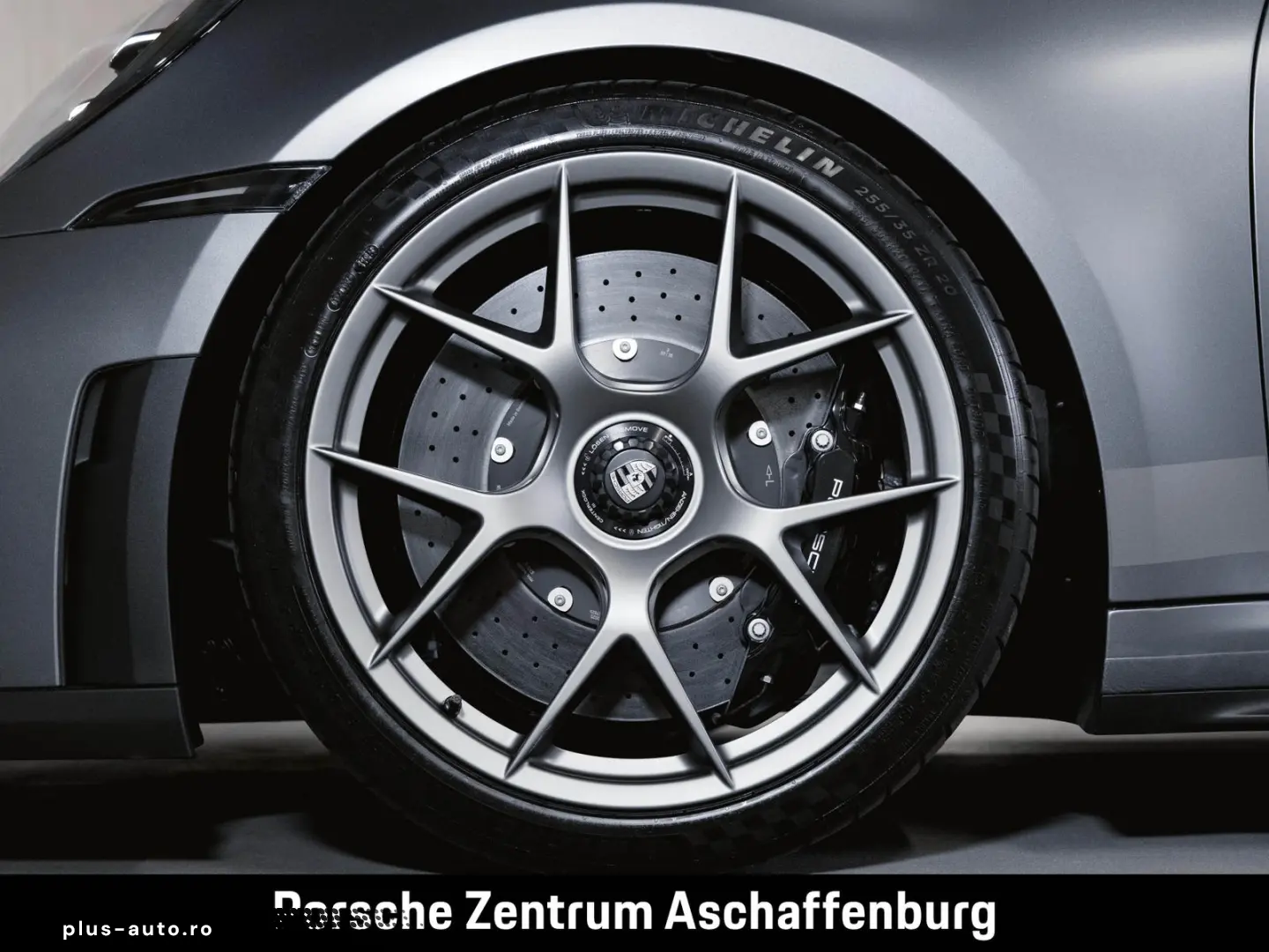 PORSCHE 911 GT3 mit Touring Paket Leichtbau Lift Chrono