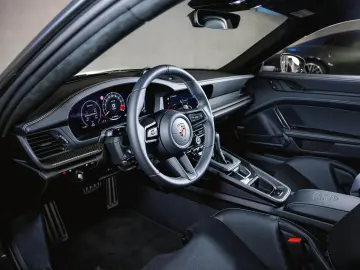 PORSCHE 911 GT3 mit Touring Paket Leichtbau Lift Chrono