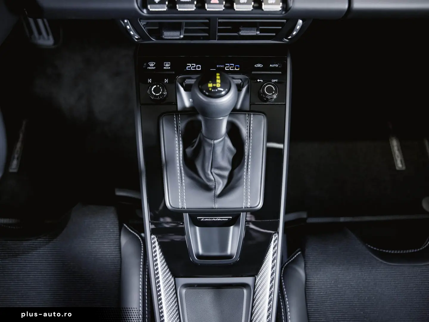 PORSCHE 911 GT3 mit Touring Paket Leichtbau Lift Chrono