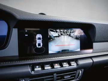 PORSCHE 911 GT3 mit Touring Paket Leichtbau Lift Chrono