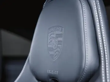 PORSCHE 911 GT3 mit Touring Paket Leichtbau Lift Chrono