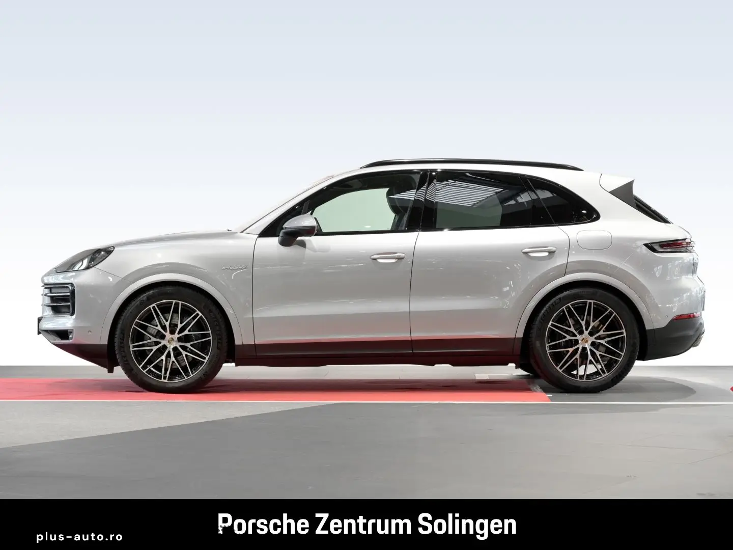 PORSCHE Cayenne E-Hybrid PANO Head-Up AHK INNO