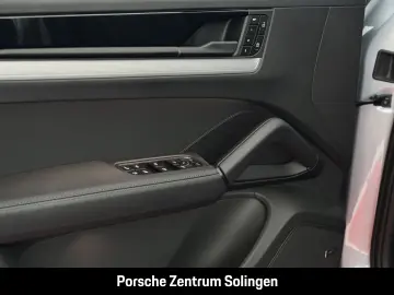 PORSCHE Cayenne E-Hybrid PANO Head-Up AHK INNO