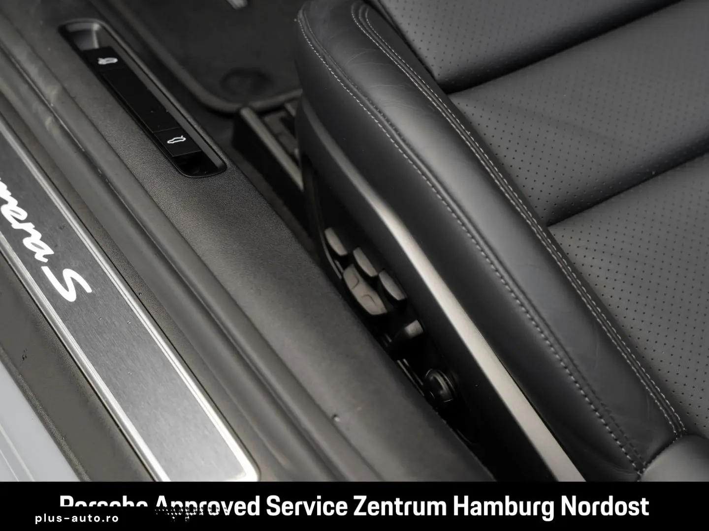 PORSCHE 992 (911) Carrera S Cabriolet BOSE LED-Matrix