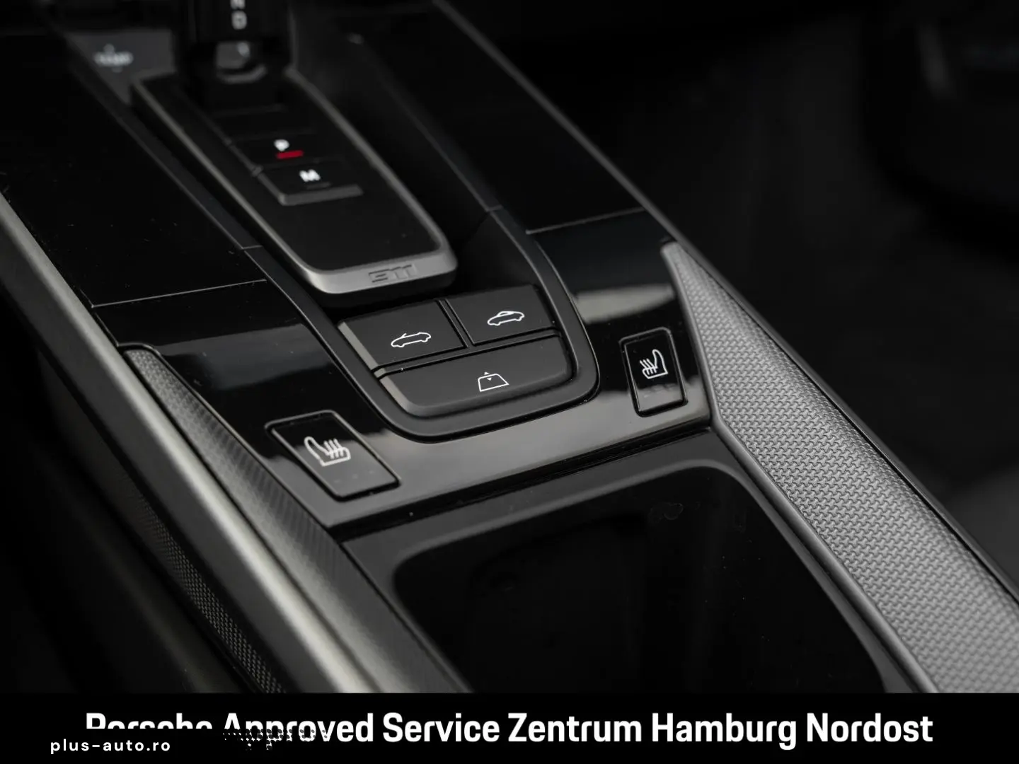 PORSCHE 992 (911) Carrera S Cabriolet BOSE LED-Matrix