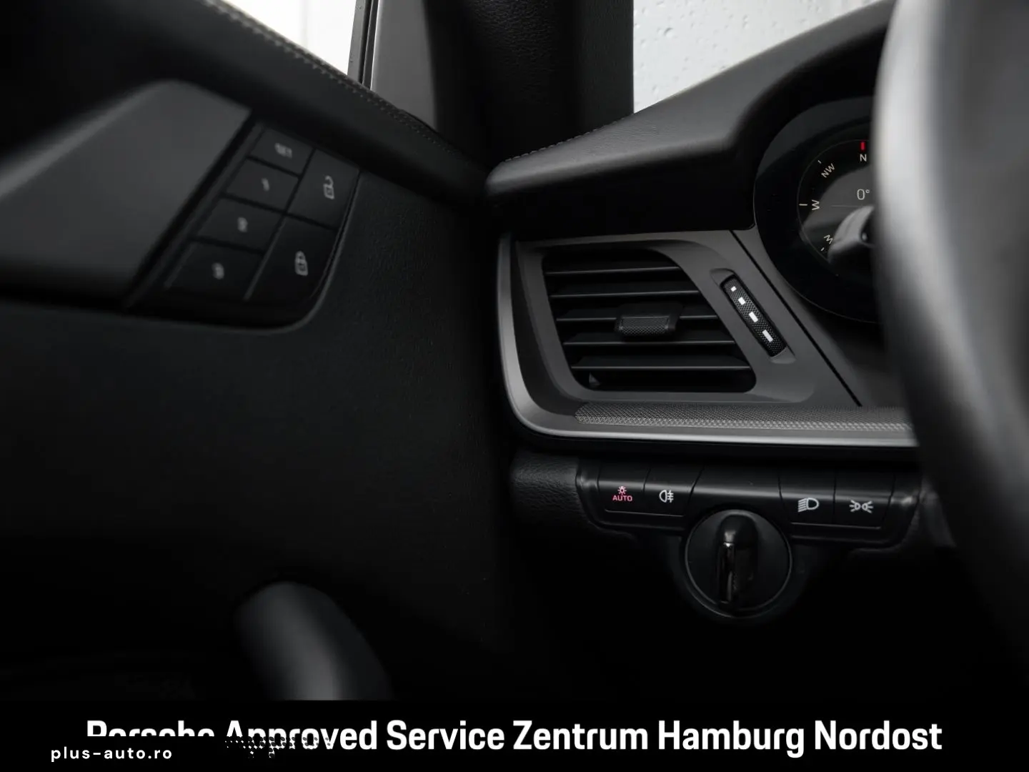 PORSCHE 992 (911) Carrera S Cabriolet BOSE LED-Matrix