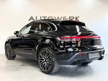 PORSCHE Macan T PANO 21  KAM
