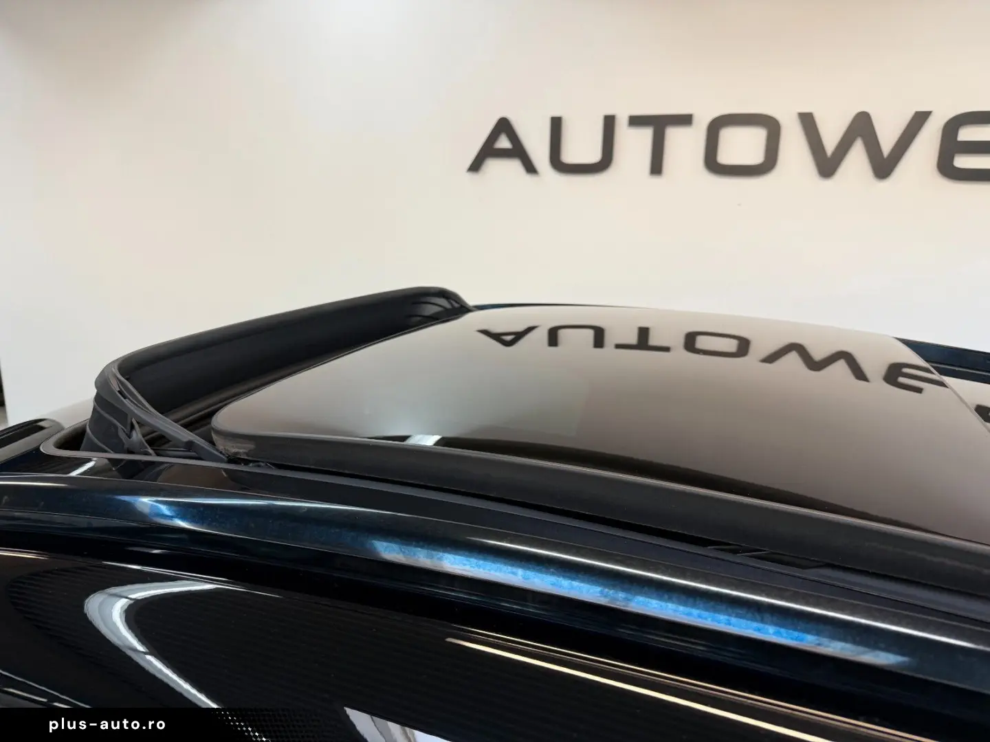 PORSCHE Macan T PANO 21  KAM