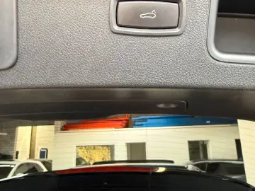 PORSCHE Macan T PANO 21  KAM