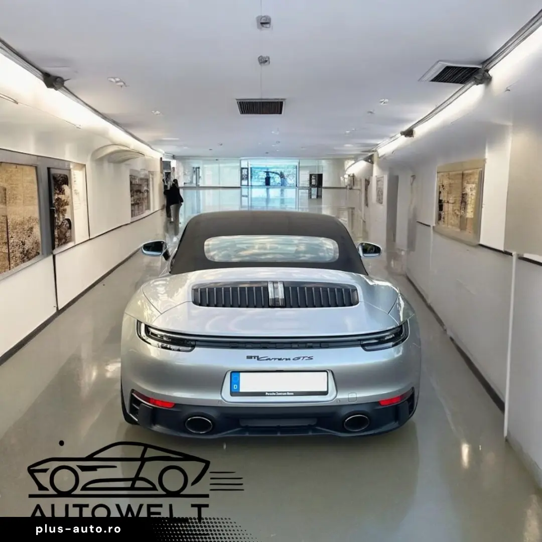 PORSCHE 992 GTS  Matrix   GT-Silber