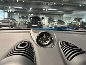 PORSCHE 718 Spyder RS Liftsystem-VA BOSE kam