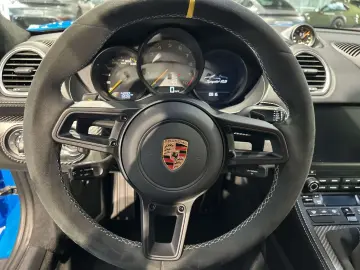 PORSCHE 718 Spyder RS Liftsystem-VA BOSE kam
