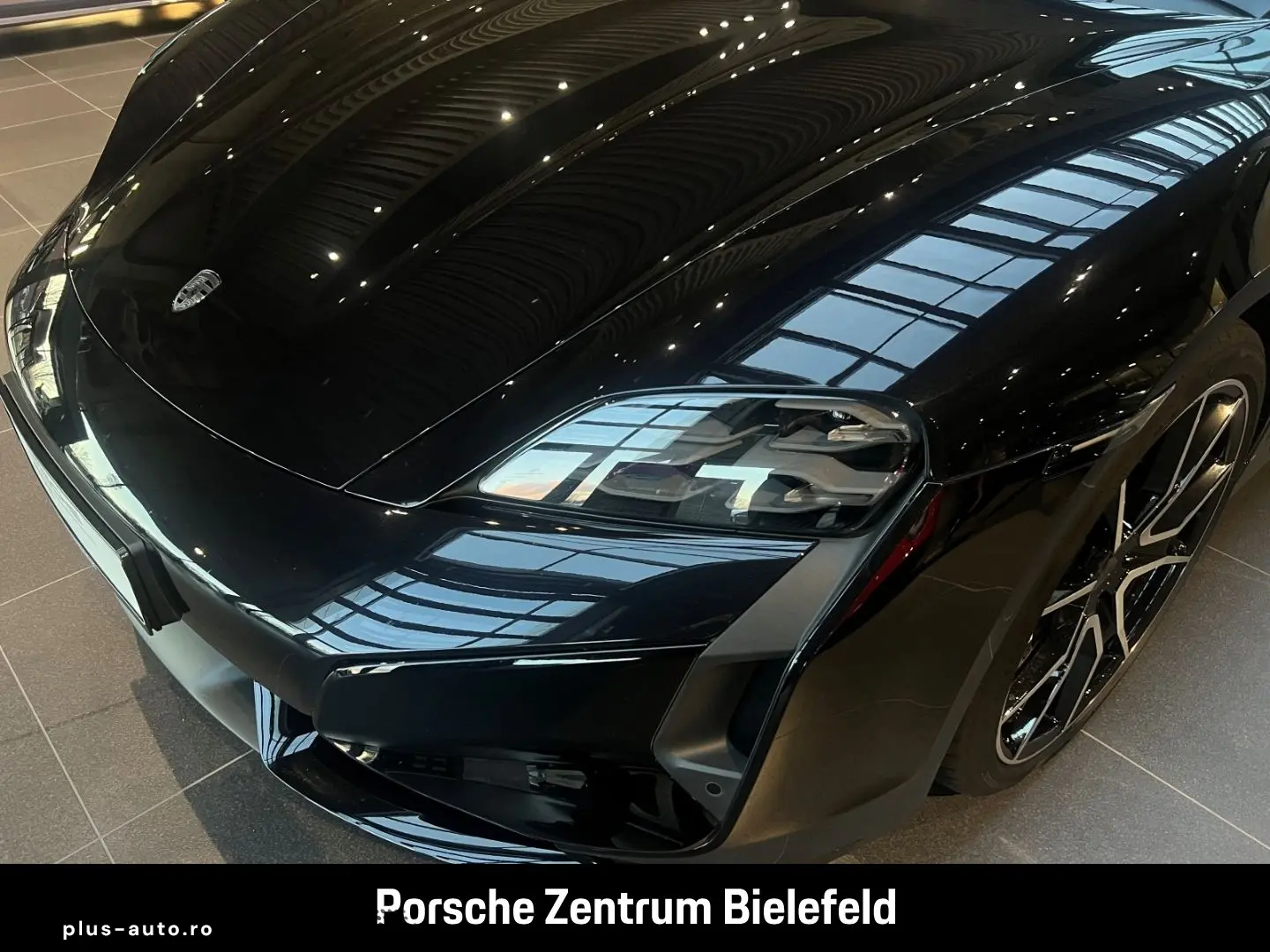 PORSCHE Taycan Turbo HA-Lenkung InnoDrive Sitzbelüftung