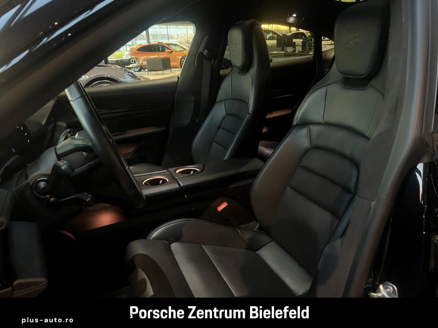 PORSCHE Taycan Turbo HA-Lenkung InnoDrive Sitzbelüftung