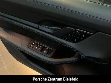 PORSCHE Taycan Turbo HA-Lenkung InnoDrive Sitzbelüftung
