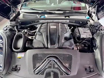 PORSCHE Macan GTS Pano Luft ACC 360  Sportabgas SportChr