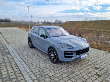 PORSCHE Cayenne 4.0 V8 GTS GTS Standheizung Burmester