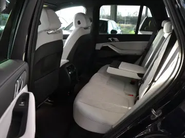 BMW X530 d xDr MSport AHK Dr.AssistProf LED-Adaptiv