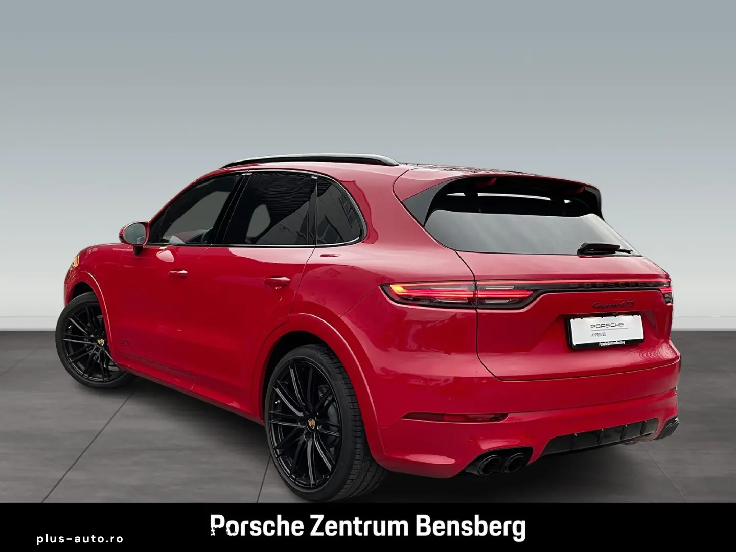 PORSCHE Cayenne GTS