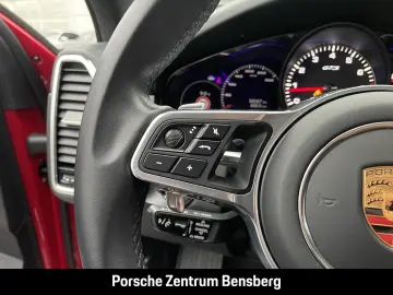 PORSCHE Cayenne GTS
