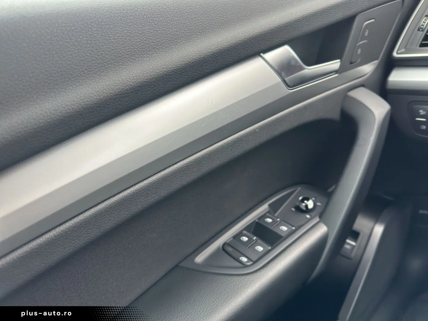 AUDI Q5 40 TFSI quattro S-tronic Smartphone Interface