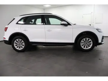 AUDI Q5 40 TDI quattro S tronic GRA LED PDC