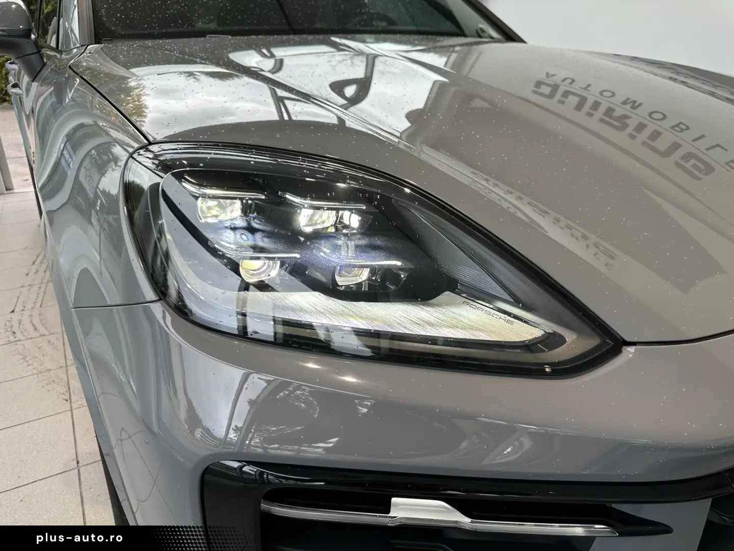 Porsche Cayenne S Hyb Coupe Facelift gr-rot AHK