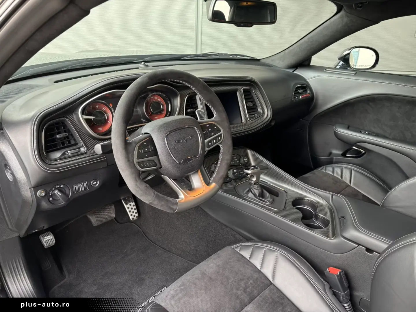 Dodge Challenger Hellcat Widebody 6.2  V8 727 CP. Nou